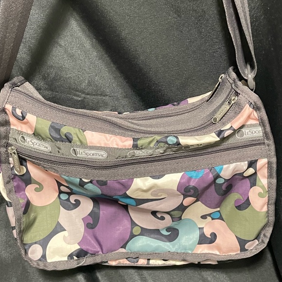 LeSportsac Deluxe Crossbody Expandable Bag Purse 2 Main Compartments - Picture 5 of 10